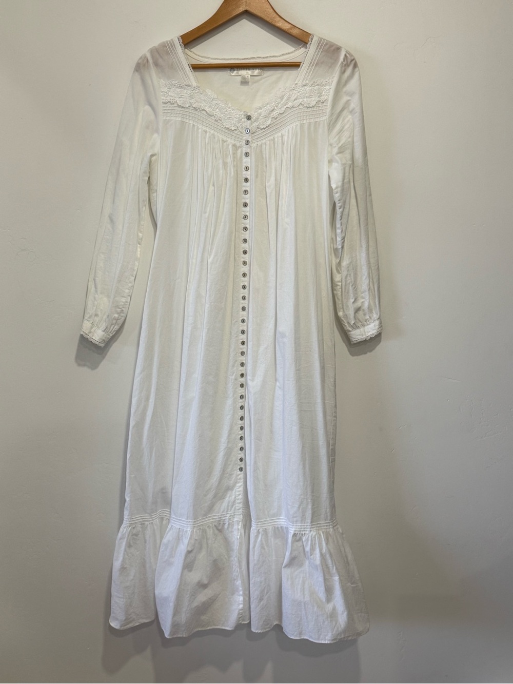 New Eileen West White Button-Front Cotton Maxi Nightdress- S